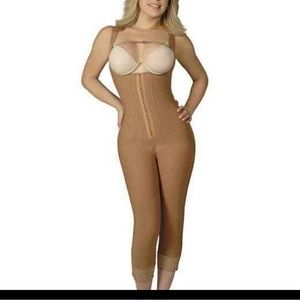 2 size SMAll lipo illusion 2006 - LONG LEG BODY SHAPER